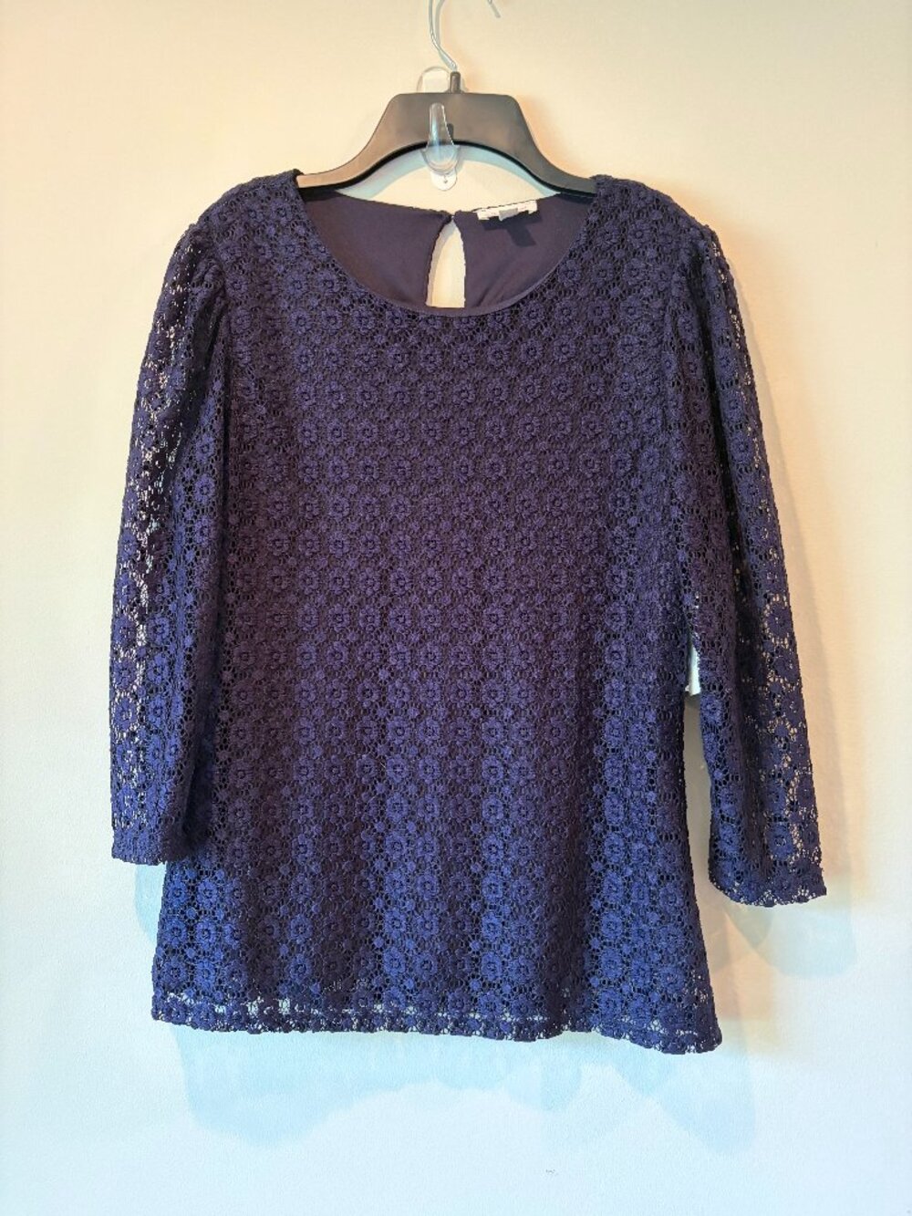 Riley & Rae Navy Lace Long Sleeve Top NWT Size M